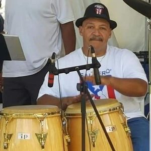 Meet your Posher, Edgardo